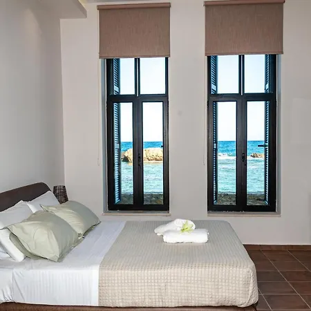 Endless Blue Aparthotel 3*
