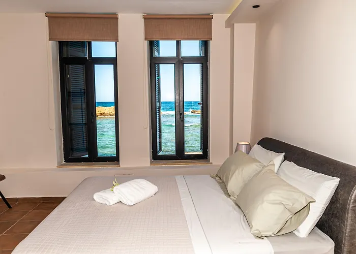 Endless Blue 4* Hanya